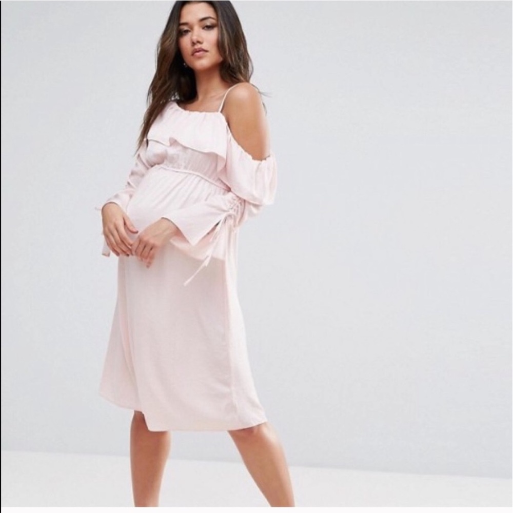 Blush pink whimsy maternity dress!